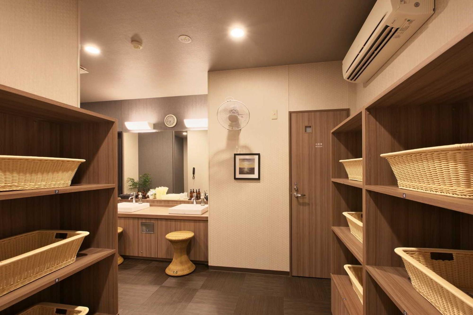 Hotel Route Inn Hiratsukaeki Kitaguchi ภายนอก รูปภาพ
